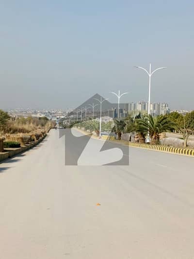 گلبرگ ریزیڈنشیا - بلاک اے گلبرگ ریزیڈنشیا,گلبرگ,اسلام آباد میں 2 کنال رہائشی پلاٹ 3.5 کروڑ میں برائے فروخت۔