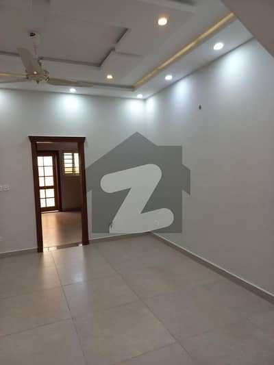 بحریہ انکلیو بحریہ ٹاؤن,اسلام آباد میں 5 کمروں کا 8 مرلہ مکان 1.25 لاکھ میں کرایہ پر دستیاب ہے۔ بحریہ انکلیو بحریہ ٹاؤن,اسلام آباد میں 5 کمروں کا 8 مرلہ مکان 1.25 لاکھ میں کرایہ پر دستیاب ہے۔