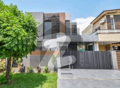 10 Marla Modern Design Luxury House Available For Sale