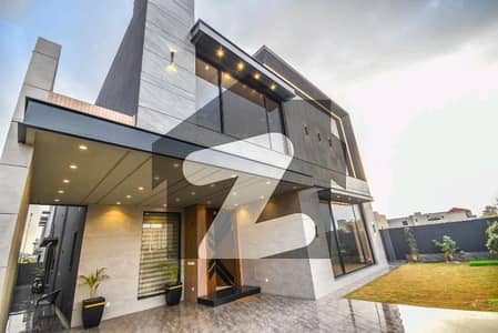 ڈی ایچ اے 9 ٹاؤن ڈیفنس (ڈی ایچ اے),لاہور میں 3 کمروں کا 5 مرلہ مکان 2.1 کروڑ میں برائے فروخت۔