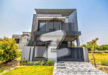 5 Marla Ultra Modern Brand New House For Sale In DHA 7 Lahore