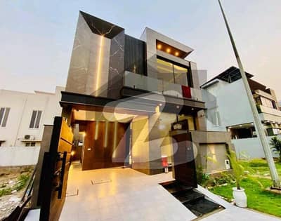 5 MARLA BRAND NEW MODERN STYLE HOUSE FOR SALE IN DHA PHASE 6 TOWN