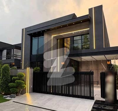 10 Marla Modern Elegant Design Luxury House Whit Basement Available For Sale