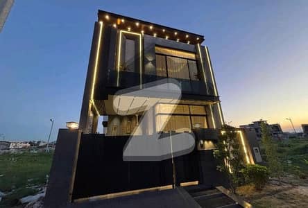 5 Marla Brand New Top Quality Ultra Modern Luxury Villa For Sale In DHA phase 9 TOWN