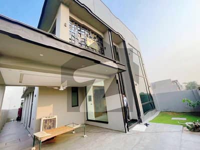 10 Marla Modern House For Rent in Dha Phase 7