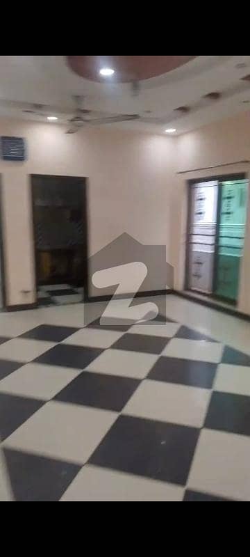 10 Marla Upper Portion Beautiful Condition For Rent In Central Park Lahore