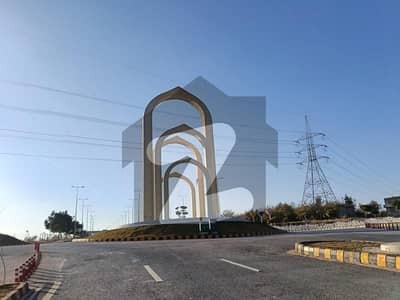 ڈی ایچ اے فیز 5 - سیکٹر بی ڈی ایچ اے ڈیفینس فیز 5,ڈی ایچ اے ڈیفینس,اسلام آباد میں 1 کنال رہائشی پلاٹ 3.75 کروڑ میں برائے فروخت۔