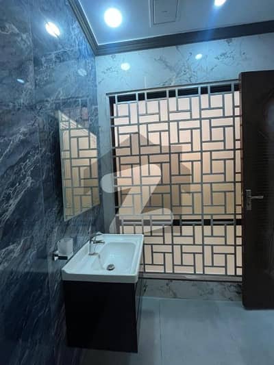 3 MARLA BRAND NEW HOUSE FOR RENT