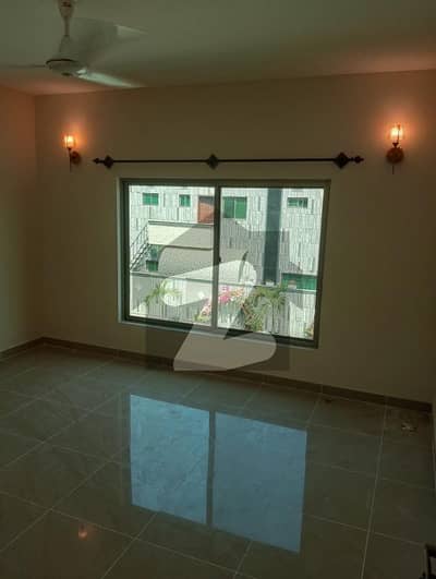 375 SQ YD CORNER WEST OPEN HOUSE IN SECTOR-J MALIR CANTT