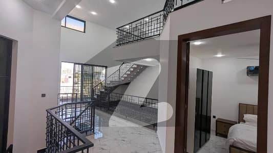 بحریہ ٹاؤن فیز 8 بحریہ ٹاؤن راولپنڈی,راولپنڈی میں 5 کمروں کا 14 مرلہ مکان 4.8 کروڑ میں برائے فروخت۔ بحریہ ٹاؤن فیز 8 بحریہ ٹاؤن راولپنڈی,راولپنڈی میں 5 کمروں کا 14 مرلہ مکان 4.8 کروڑ میں برائے فروخت۔