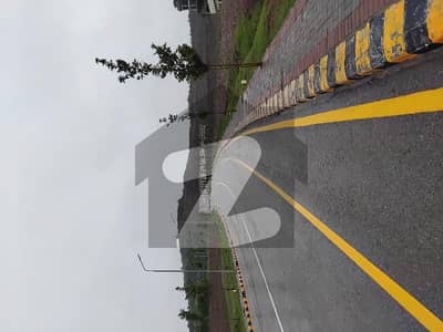 پارک ویو۔ بلاک ای پارک ویو سٹی,اسلام آباد میں 1 کنال رہائشی پلاٹ 3.45 کروڑ میں برائے فروخت۔