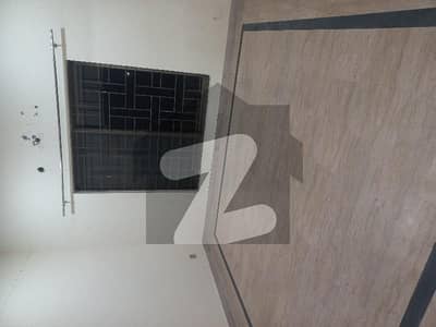 اے ڈبلیو ٹی فیز 2 اے ڈبلیو ٹی آرمی ویلفیئر ٹرسٹ,رائیونڈ روڈ,لاہور میں 3 کمروں کا 10 مرلہ بالائی پورشن 50.0 ہزار میں کرایہ پر دستیاب ہے۔