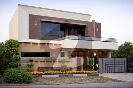 To sale You Can Find Spacious House In. Wapda Town Phase 1 - Block E1