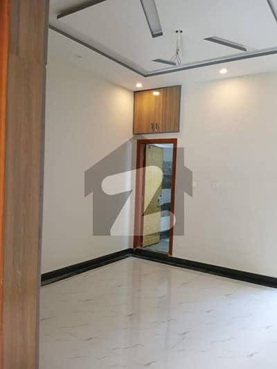 اتحاد ٹاؤن فیز ١ اتحاد ٹاؤن,رائیونڈ روڈ,لاہور میں 1 کمرے کا 3 مرلہ بالائی پورشن 42.0 ہزار میں کرایہ پر دستیاب ہے۔ اتحاد ٹاؤن فیز ١ اتحاد ٹاؤن,رائیونڈ روڈ,لاہور میں 1 کمرے کا 3 مرلہ بالائی پورشن 42.0 ہزار میں کرایہ پر دستیاب ہے۔