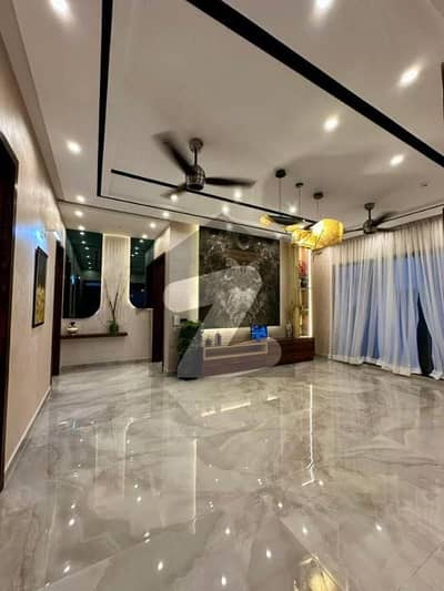 Modern Design 1 Kanal House Available For Rent in DHA Phase 7