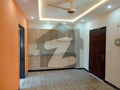 One bed Apartment for rent in E-11/4 islamabad.