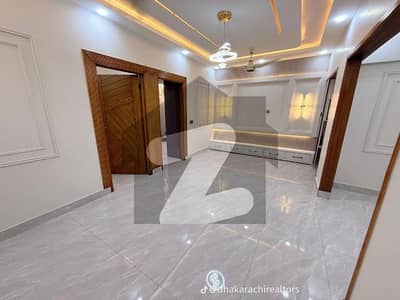 ڈی ایچ اے فیز 6 ڈی ایچ اے ڈیفینس,کراچی میں 3 کمروں کا 8 مرلہ فلیٹ 3.3 کروڑ میں برائے فروخت۔