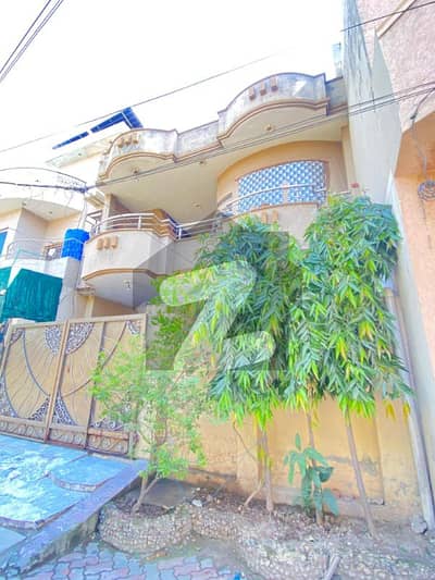 مرغزار آفیسرز کالونی لاہور میں 4 کمروں کا 7 مرلہ مکان 2.5 کروڑ میں برائے فروخت۔