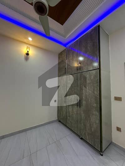 اتحاد ٹاؤن رائیونڈ روڈ,لاہور میں 3 کمروں کا 5 مرلہ بالائی پورشن 75.0 ہزار میں کرایہ پر دستیاب ہے۔