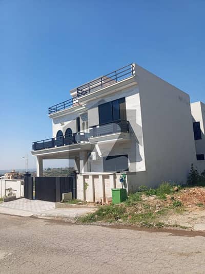 زرج سکیم ۔ سیکٹر بی زراج ہاؤسنگ سکیم,اسلام آباد میں 12 مرلہ رہائشی پلاٹ 2.2 کروڑ میں برائے فروخت۔