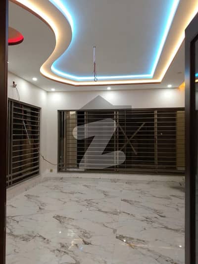 Brand New Stylish Solar System Install 3 Bedroom Lower Portion Available For Rent