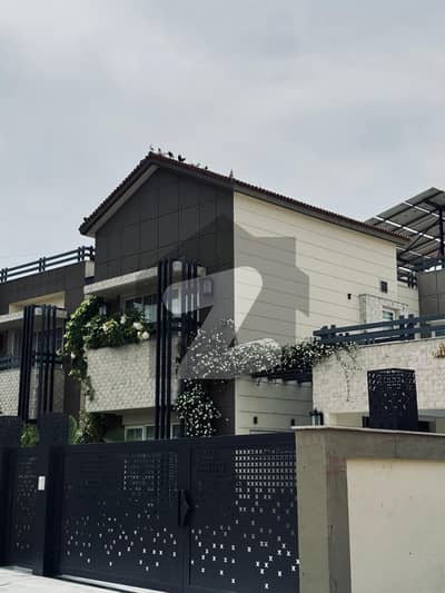 Well-constructed Furnished House Available For sale In Bahria Town Phase 3