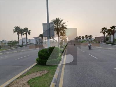 5 Marla Ideal location Plot Available For Sale In plam City Gujranwala