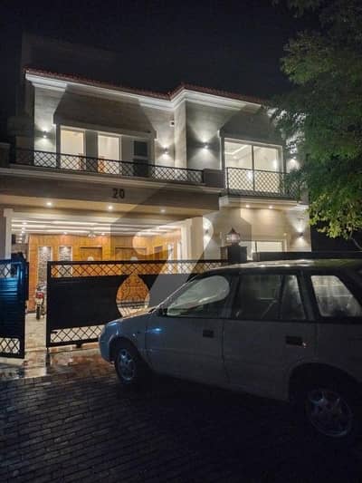 10 Marla A+ Construction House for Sale in Sector M | Boulevard Location | Premium Living