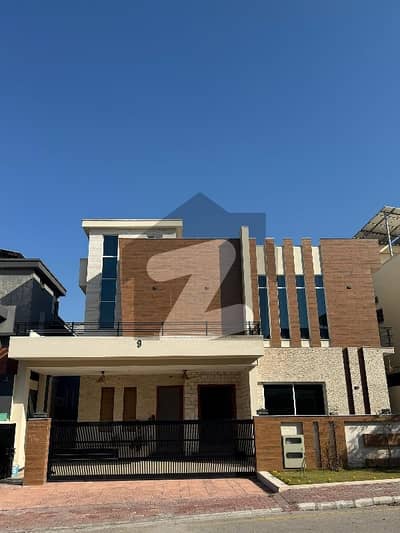Luxury 1 Kanal Brand New House For Sale in Bahria Enclave Islamabad Sector C | Near Park & Main Gate