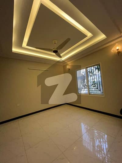 پی ای سی ایچ ایس بلاک 2 پی ای سی ایچ ایس,جمشید ٹاؤن,کراچی میں 3 کمروں کا 6 مرلہ بالائی پورشن 3.25 کروڑ میں برائے فروخت۔