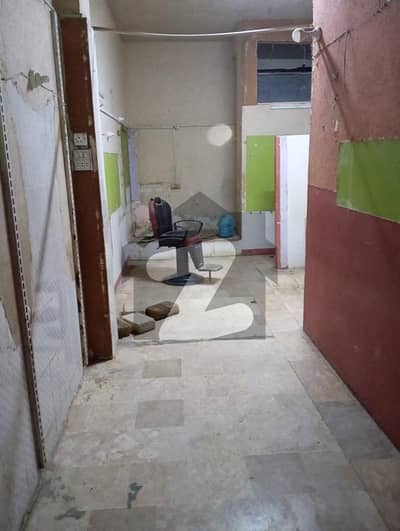 SHOP AVAILABLE FOR RENT