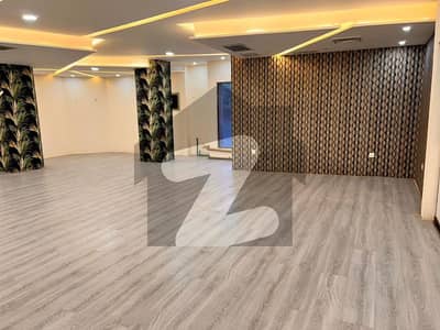 1300 Square Feet Brand New Corporate Office Near Liberty Market Gulberg Lahore Real Pictures