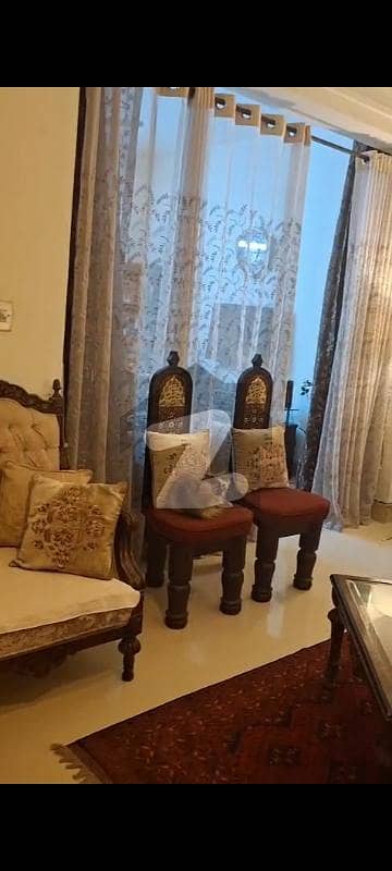 سیٹیلائیٹ ٹاؤن راولپنڈی میں 4 کمروں کا 5 مرلہ مکان 5.25 کروڑ میں برائے فروخت۔