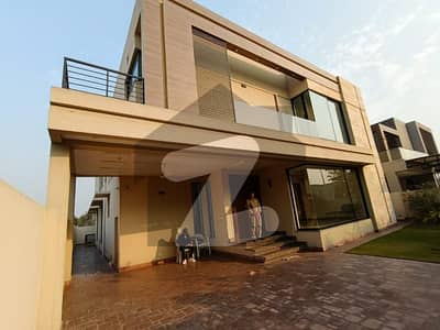 ڈی ایچ اے فیز 7 ڈیفنس (ڈی ایچ اے),لاہور میں 6 کمروں کا 1 کنال مکان 2.7 لاکھ میں کرایہ پر دستیاب ہے۔