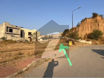 22 Marla Best Location Heighted Plot Bahria Hamlet Street 10 - Direct Owner