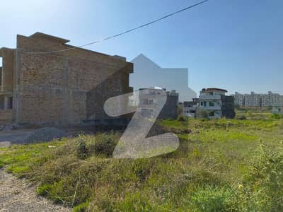 Plot For Sale In I-16|Corner Plot|Road Facing