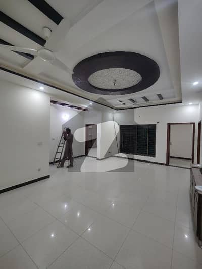 1 Kanal Upper Portion For Rent In Punjab Phase 2 all original pictures