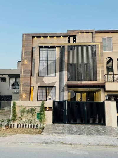 5 Marla Brand New Modern House Available For Sale In New Lahore City Phase 2.