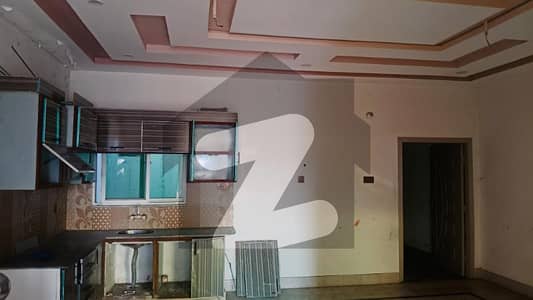 Upper Portion Available For Rent At Sheikh Colony