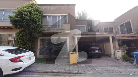 ڈی ایچ اے ڈیفینس فیز 1 - ڈیفینس ولاز ڈی ایچ اے فیز 1 - سیکٹر ایف,ڈی ایچ اے ڈیفینس فیز 1,ڈی ایچ اے ڈیفینس,اسلام آباد میں 3 کمروں کا 11 مرلہ مکان 4.1 کروڑ میں برائے فروخت۔