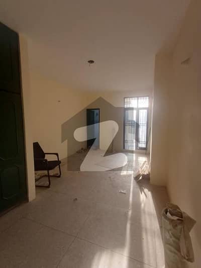 10 Marla House For Rent Ideal For Office Or Family | Aziz Avenue, Gulberg  Commission 1 Month Rent No Bargaining Please