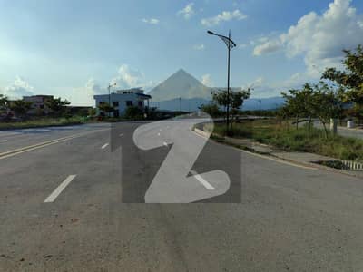 Sector M 10 Marla Avenue 100 Margalla Facing Possession Utility and Boulevard Charges Paid Plot Available for Sale