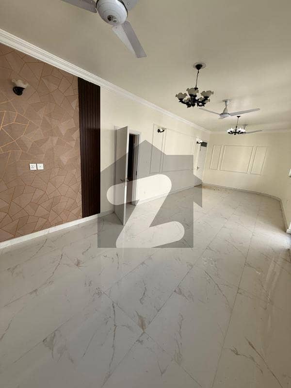 ایف ۔ 11 اسلام آباد میں 4 کمروں کا 12 مرلہ فلیٹ 5.2 کروڑ میں برائے فروخت۔ ایف ۔ 11 اسلام آباد میں 4 کمروں کا 12 مرلہ فلیٹ 5.2 کروڑ میں برائے فروخت۔