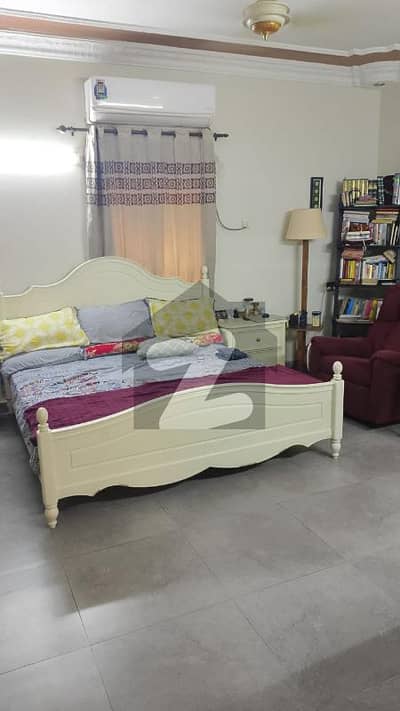 Bungalow Portion Available For Rent Dha Phase 5 Khy Bahria Main Near To Rehman Masjid