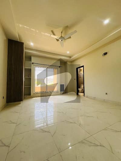 Modern 2 Bedroom Apartment For Rent Prime Location With Comfortable Living