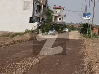 5 MARLA BUILDER LOCATION ROAD LEVEL PLOT AVAILABLE FOR SALE IN TOPAZ EXTENSION BLOCK