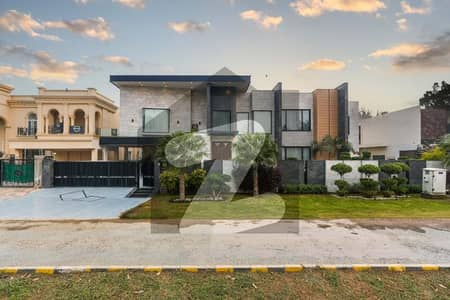 6-BED FULLY FURNISHED LUXURY HOME WITH POOL IN PRIME DHA PHASE 6 FOR SALE