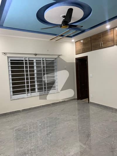 14 Marla ground portion for rent in g13