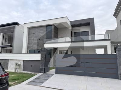 ڈی ایچ اے فیز 1 ۔ سیکٹر ایم ڈی ایچ اے فیز 1,ڈی ایچ اے ڈیفینس,ملتان میں 5 کمروں کا 1 کنال مکان 5.0 کروڑ میں برائے فروخت۔