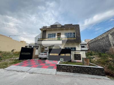 Very Nice Located 2 Bed Upper Portion Available For Rent In Gulraiz